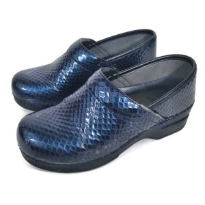 Dansko clogs size 36